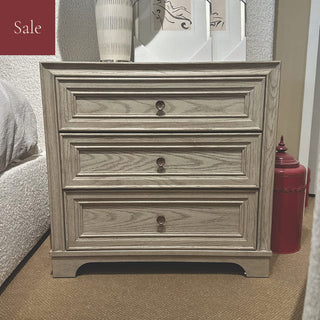 Universal Nightstand