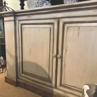 John-Richard Carlotta Cabinet