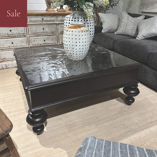 Paula Deen Home Lift Top Coffee Table